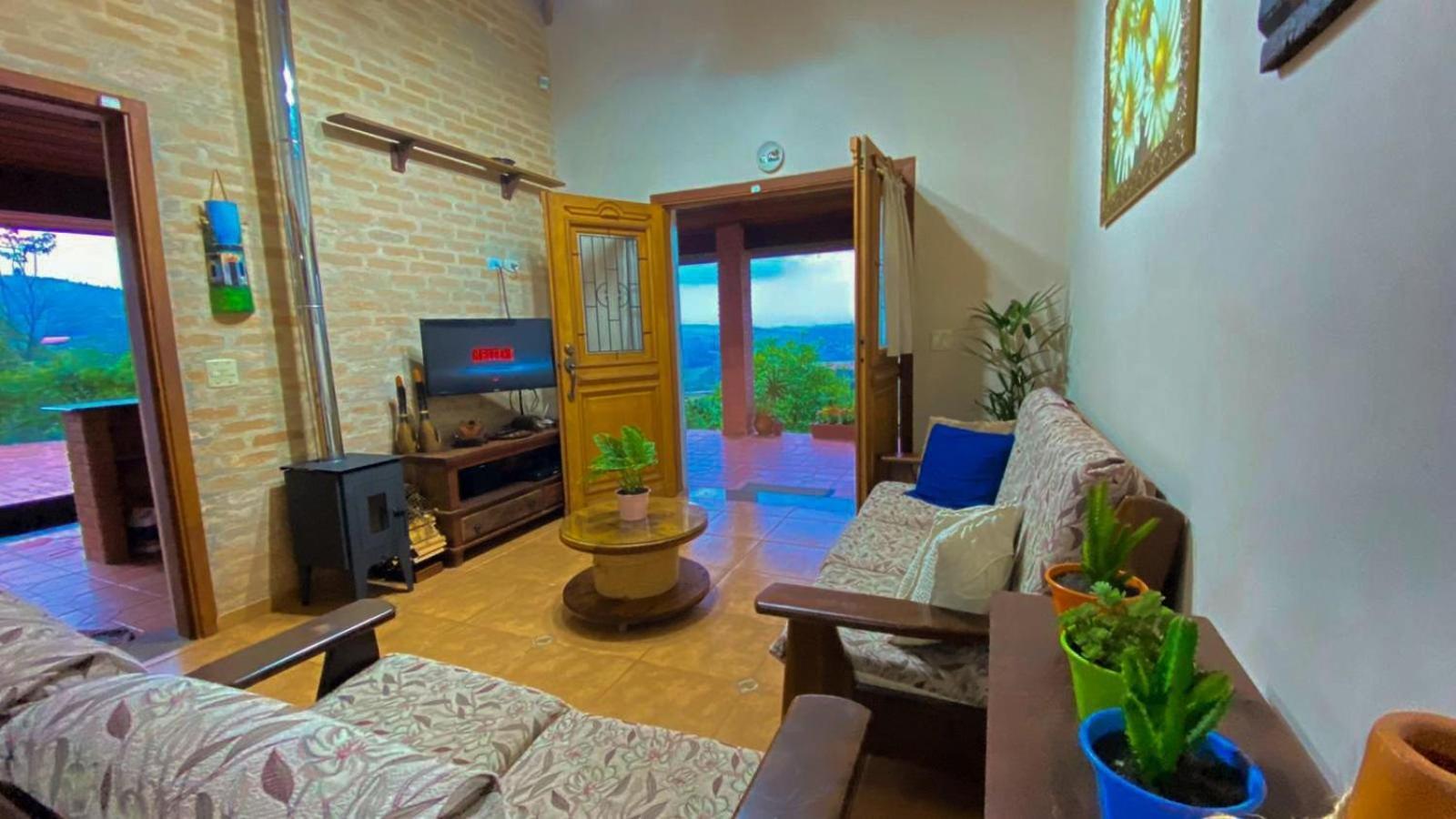 Casa De Campo Araxa Na Montanha Com Piscina Piracaia Eksteriør billede