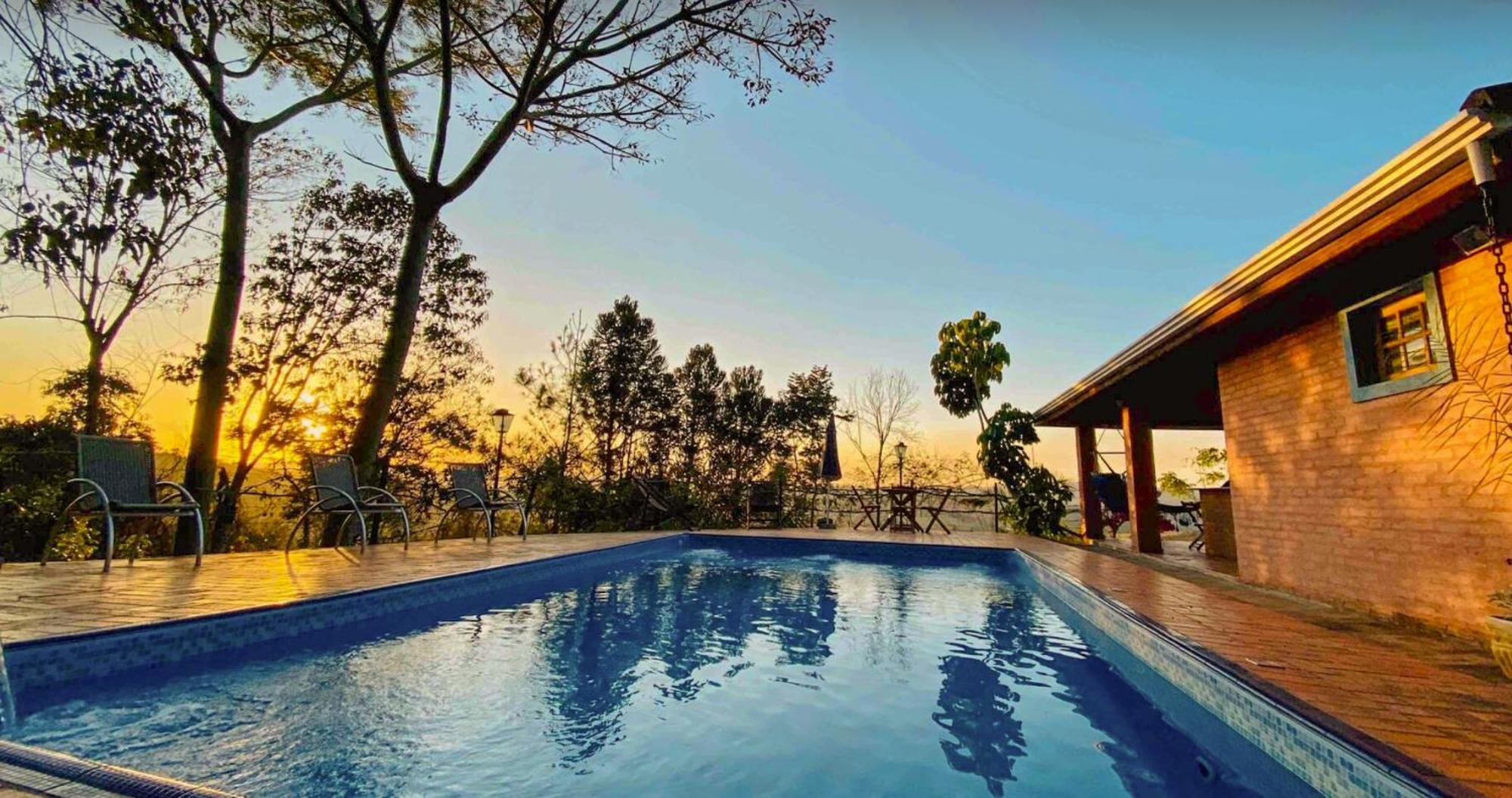 Casa De Campo Araxa Na Montanha Com Piscina Piracaia Eksteriør billede